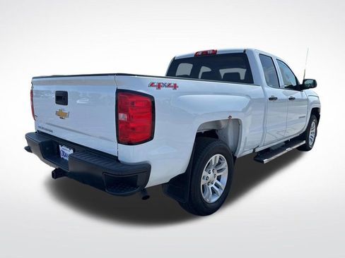 Used 2017 Chevrolet Silverado 1500 W/T w/ WT Convenience Package AWD/4WD image 7