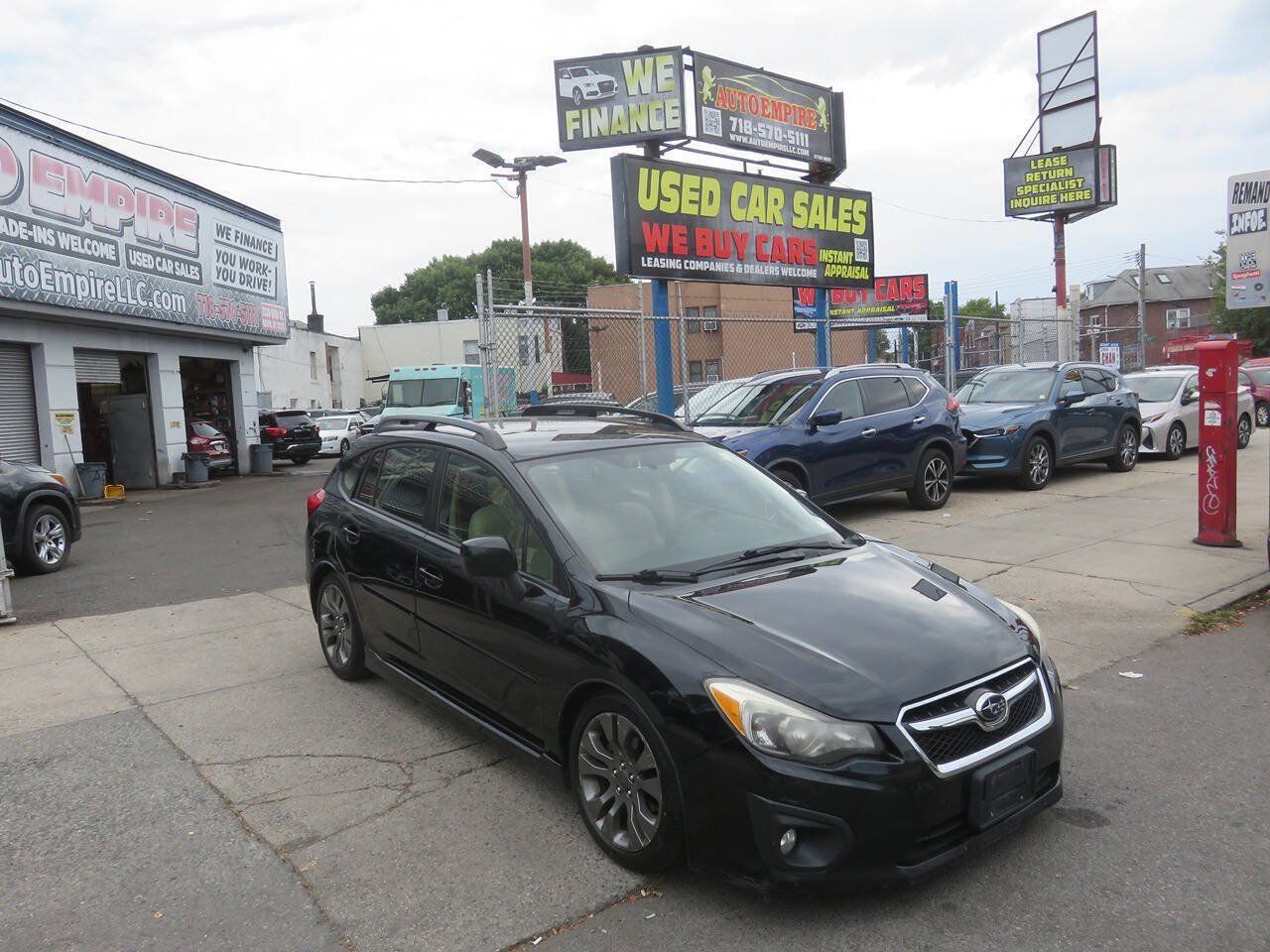 Used 2014 Subaru Impreza 2.0i Sport Premium AWD/4WD image 3