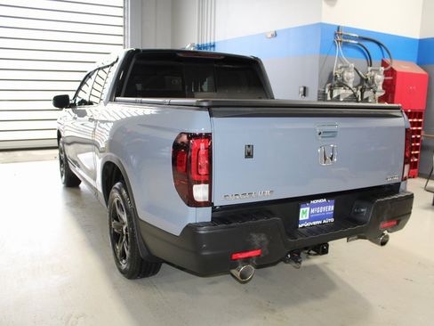 Used 2023 Honda Ridgeline Black Edition image 43