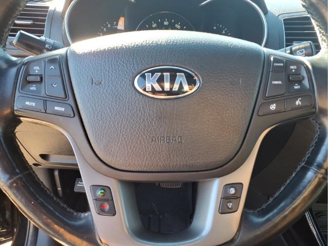 Used 2015 Kia Sorento SX AWD/4WD image 13