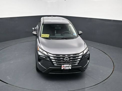 Used 2024 Nissan Rogue S AWD/4WD image 12