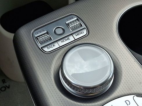 Used 2025 Genesis GV60 Performance image 29