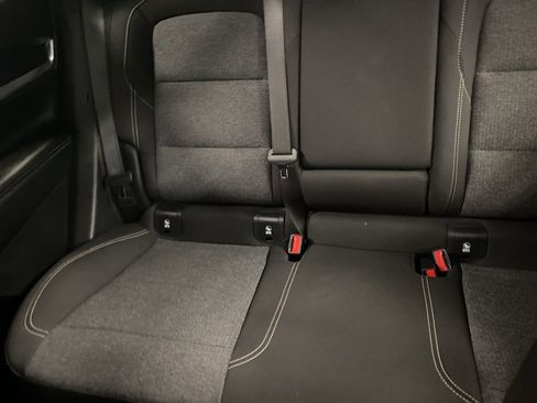 Used 2025 GMC Terrain Elevation image 40