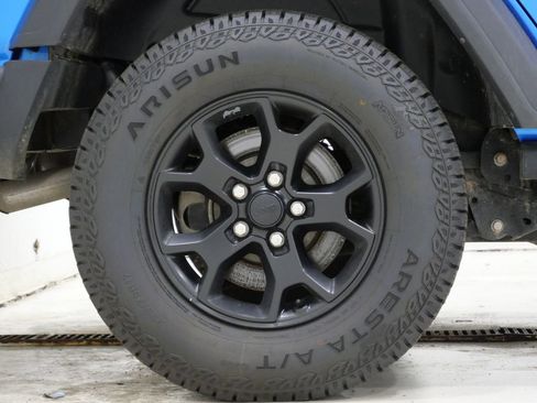 Used 2022 Jeep Wrangler Unlimited Sport AWD/4WD image 10