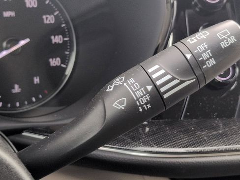 Certified 2021 Buick Envision Essence w/ Technology Package I image 37