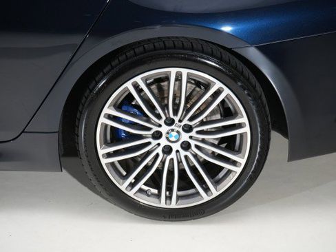 Used 2019 BMW M550i xDrive M550i xDrive w/ Premium Package 2 image 29
