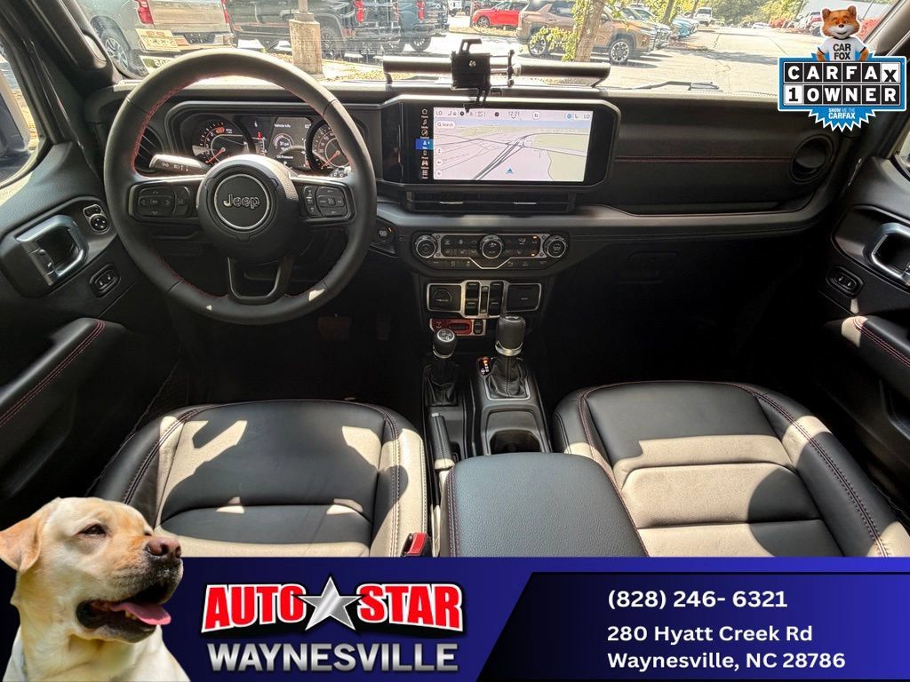 Used 2024 Jeep Wrangler Unlimited Rubicon AWD/4WD image 9