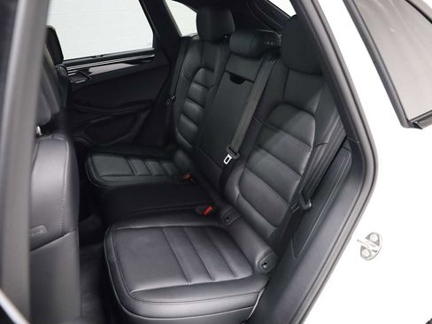 New 2026 Porsche Macan image 36