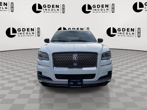Certified 2024 Lincoln Navigator Reserve AWD/4WD image 3