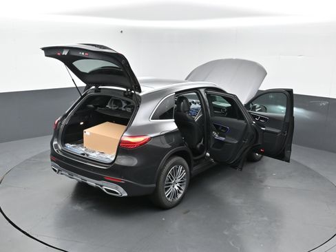 Certified 2025 Mercedes-Benz GLC 300 4MATIC image 45