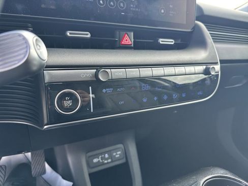 Used 2025 Hyundai Ioniq 5 SEL RWD image 25