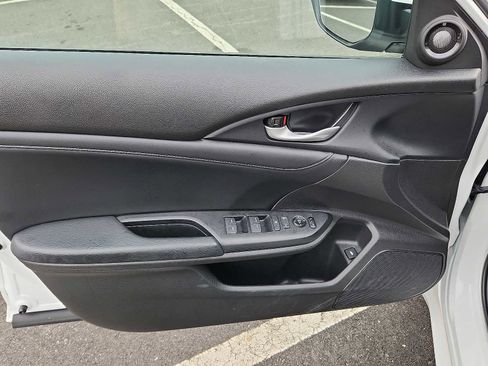 Used 2022 Honda Insight Touring image 12