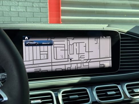 Used 2024 Mercedes-Benz GLE 63 AMG S image 24