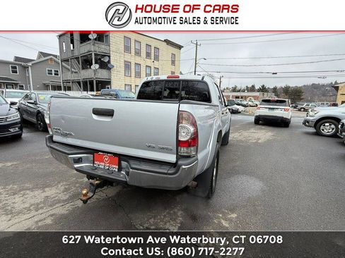 Used 2011 Toyota Tacoma 4x4 Double Cab w/ SR5 Pkg #2 image 4