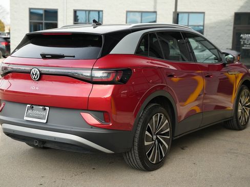 Used 2023 Volkswagen ID.4 Pro S Plus image 15