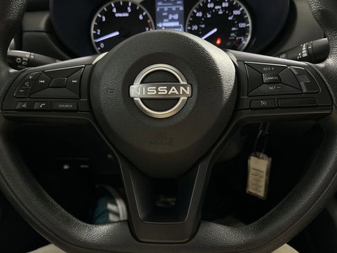Used 2024 Nissan Versa S image 19