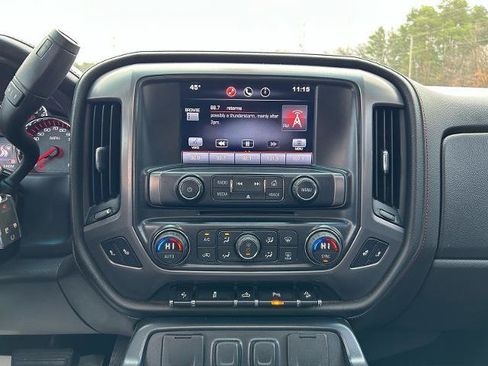 Used 2015 GMC Sierra 1500 SLT w/ All-Terrain Package AWD/4WD image 15