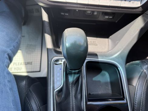 Used 2019 Hyundai Sonata Limited w/ Ultimate Package 04 FWD image 39