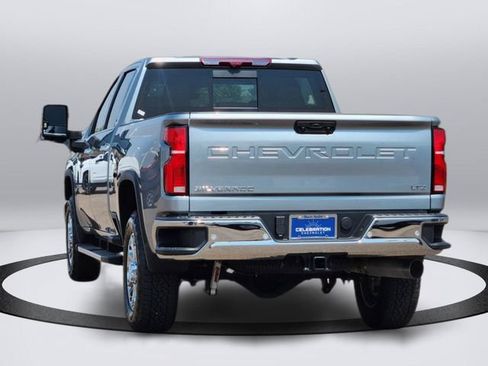 Used 2026 Chevrolet Silverado 3500 LTZ w/ LTZ Premium Package AWD/4WD image 3