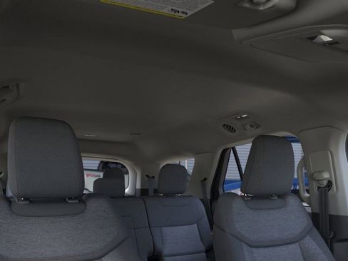 New 2026 Ford Explorer Active image 52