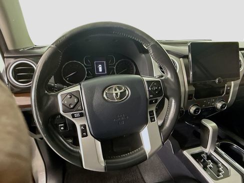 Certified 2018 Toyota Tundra Limited AWD/4WD image 11