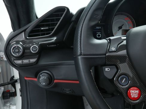 Certified 2020 Ferrari 488 Pista Spider image 30