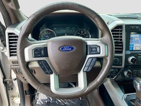 Used 2018 Ford F150 King Ranch w/ Equipment Group 601A Luxury AWD/4WD image 11