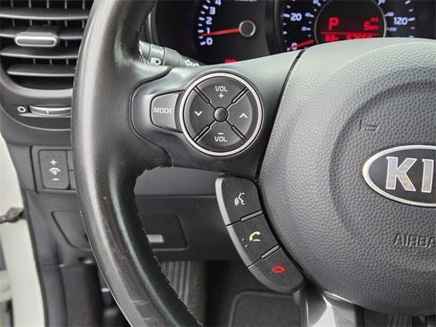 Used 2016 Kia Soul ! image 18