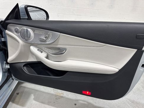 Used 2017 Mercedes-Benz C 300 Cabriolet image 73