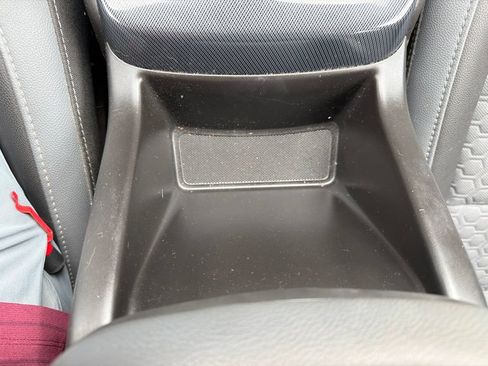 Used 2018 Chevrolet Colorado Z71 AWD/4WD image 38
