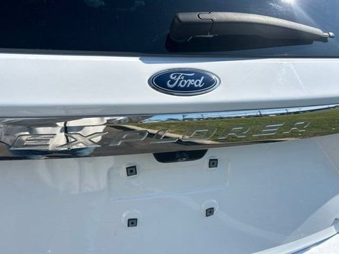 Used 2023 Ford Explorer 4WD image 57