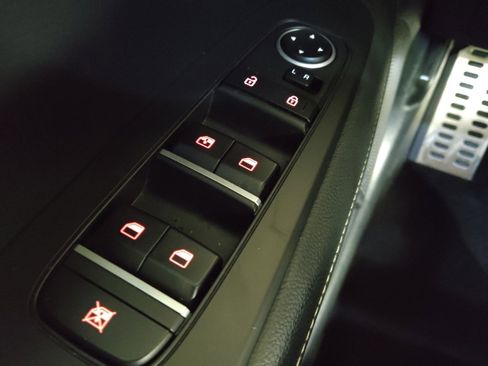 Used 2024 Kia Forte GT-Line image 27