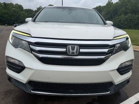 Used 2016 Honda Pilot Touring image 2