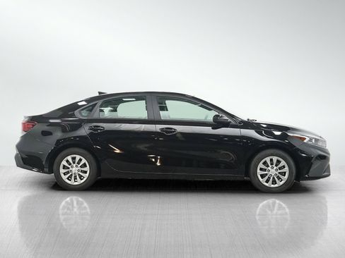 Used 2023 Kia Forte LX FWD image 6