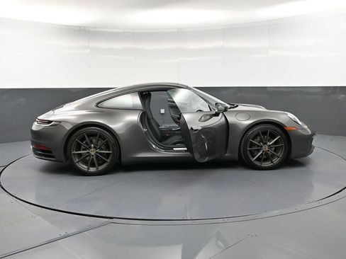 Certified 2023 Porsche 911 Carrera image 33