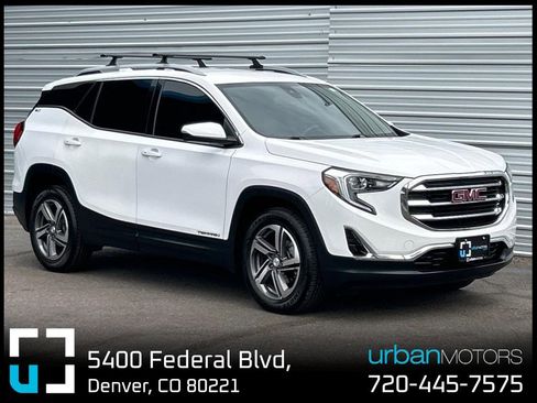 Used 2020 GMC Terrain SLT image 1
