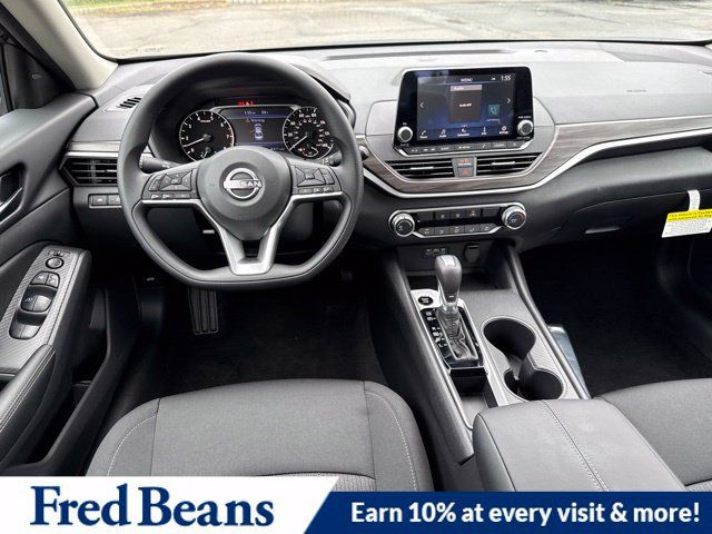 New 2026 Nissan Altima 2.5 SV FWD image 19
