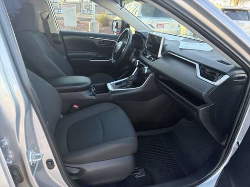 Certified 2025 Toyota RAV4 LE FWD image 26