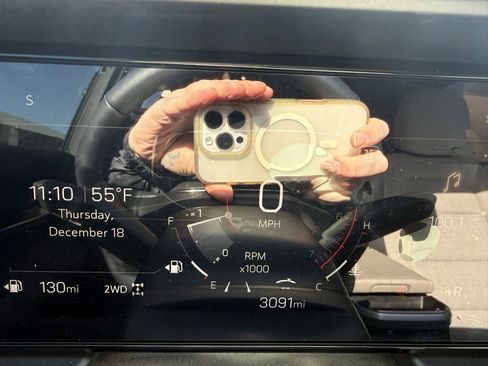 Used 2026 GMC Terrain Elevation image 17