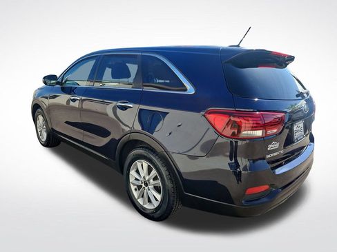 Used 2020 Kia Sorento FWD V6 image 4