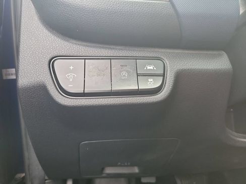 Used 2021 Kia Seltos S AWD/4WD image 17