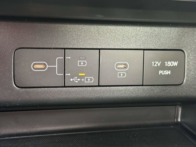 Used 2025 Hyundai Sonata SEL FWD image 30