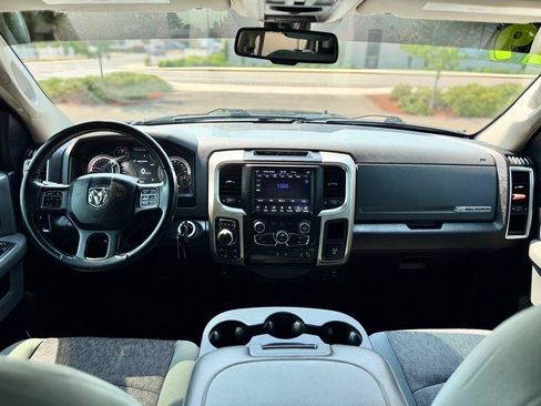 Used 2019 RAM 1500 Big Horn AWD/4WD image 9