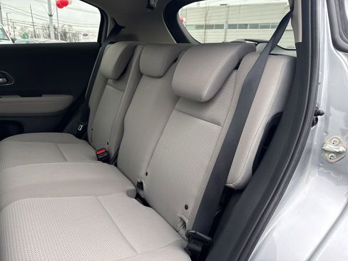 Used 2022 Honda HR-V EX image 15