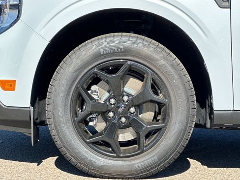 New 2025 Ford Maverick XLT w/ XLT Luxury Package image 30