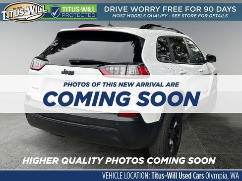 Used 2023 Jeep Cherokee Altitude Lux AWD/4WD image 4