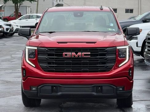 Used 2023 GMC Sierra 1500 Elevation AWD/4WD image 2