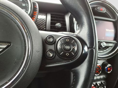 Used 2016 MINI Cooper S image 25