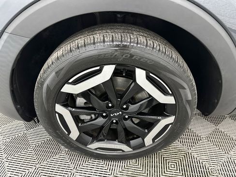 Used 2024 Kia Telluride S AWD/4WD image 12
