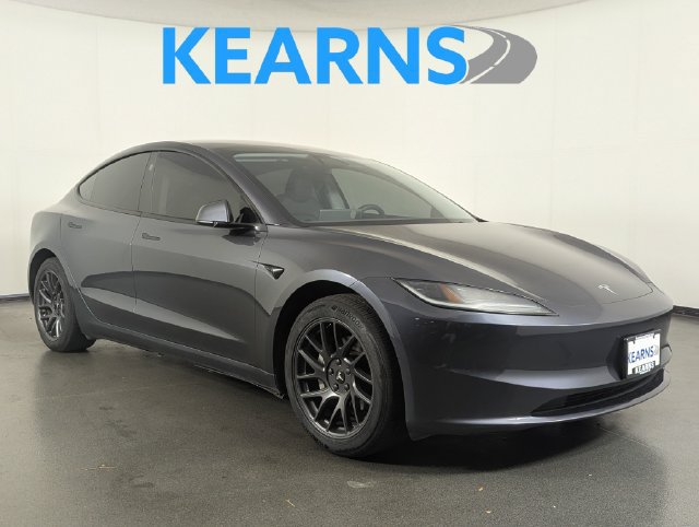 Used 2025 Tesla Model 3 Long Range RWD image 1